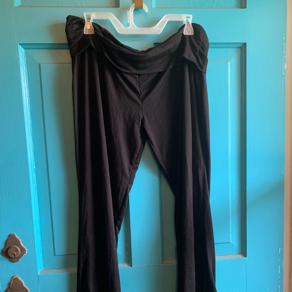 GUC 2x Bobbi Brooks yoga pants